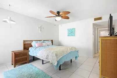 2062 Sunset Point Road #64, Clearwater, FL 33765 - Photo 15