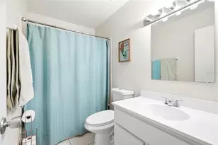 2062 Sunset Point Rd, Clearwater, FL 33765 - Photo 23