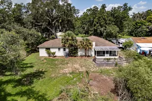 607 Telfair Rd, Brandon, FL 33510 - Photo 5
