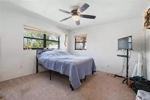 412 Hermosita Dr, Saint Petersburg, FL 33706 - Photo 17