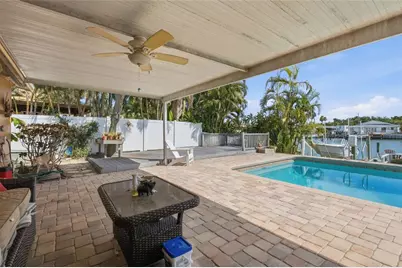 412 Hermosita Drive, Saint Petersburg, FL 33706 - Photo 21