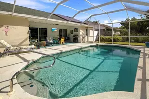 7809 34th Ct E, Sarasota, FL 34243 - Photo 31