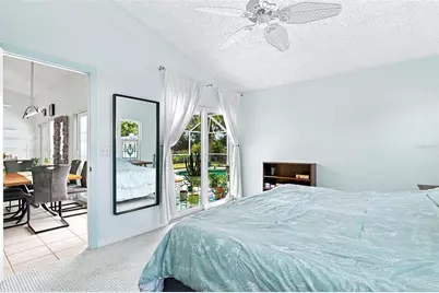 7809 34th Court E, Sarasota, FL 34243 - Photo 17