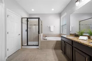 1405 Parker Den Dr, Ruskin, FL 33570 - Photo 69