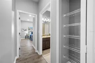 1405 Parker Den Dr, Ruskin, FL 33570 - Photo 15