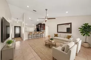 8603 Boysenberry Dr, Tampa, FL 33635 - Photo 3