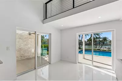 775 Capri Boulevard, Treasure Island, FL 33706 - Photo 19