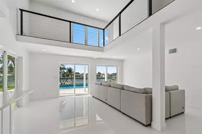 775 Capri Boulevard, Treasure Island, FL 33706 - Photo 17