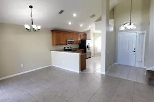 25903 Bloomsbury Ct, Land O Lakes, FL 34639 - Photo 13