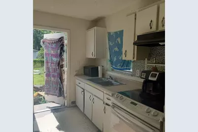 310 Faison Street, Plant City, FL 33563 - Photo 11