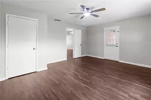 2417 Roslyn Ln, Lakeland, FL 33812 - Photo 11