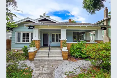 2135 Burlington Avenue N, Saint Petersburg, FL 33713 - Photo 1