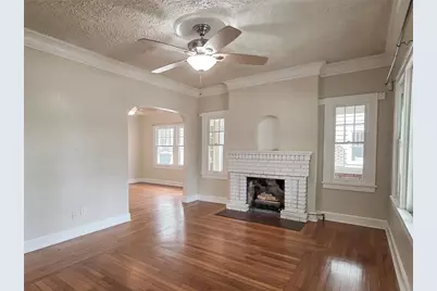 2135 Burlington Avenue N, Saint Petersburg, FL 33713 - Photo 3