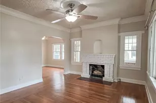 2135 Burlington Ave N, Saint Petersburg, FL 33713 - Photo 3