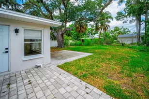 910 Snell Isle Blvd NE, Saint Petersburg, FL 33704 - Photo 15