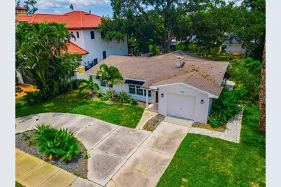 910 Snell Isle Boulevard NE, Saint Petersburg, FL 33704 - Photo 27