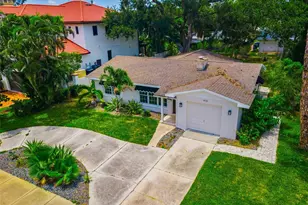 910 Snell Isle Blvd NE, Saint Petersburg, FL 33704 - Photo 27