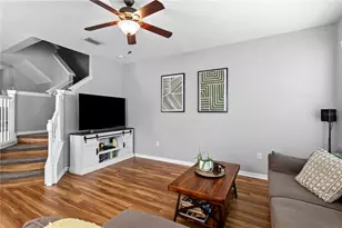 605 52nd Ave N, Saint Petersburg, FL 33703 - Photo 7