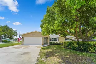 3300 62nd St N, Saint Petersburg, FL 33710 - Photo 1