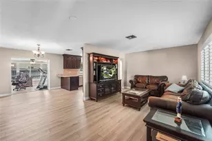 3300 62nd St N, Saint Petersburg, FL 33710 - Photo 5