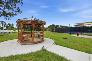 5973 Terrace Park Dr N, Saint Petersburg, FL 33709 - Photo 43
