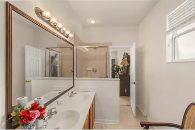 402 Vine Cliff Street, Ruskin, FL 33570 - Photo 17