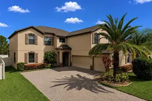 9924 Smarty Jones Dr, Ruskin, FL 33573 - Photo 1
