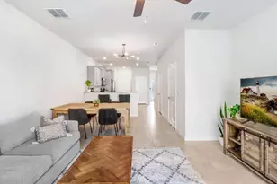 5036 Blue Latan Ln, Tampa, FL 33610 - Photo 13