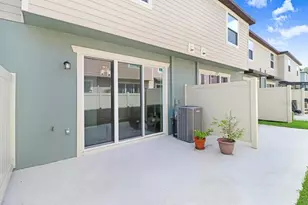 5036 Blue Latan Ln, Tampa, FL 33610 - Photo 27