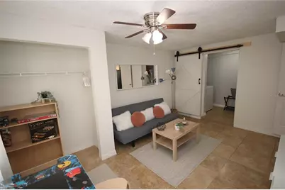 1918 W Walnut Street, Tampa, FL 33607 - Photo 7