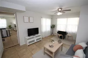 1918 W Walnut St, Tampa, FL 33607 - Photo 11