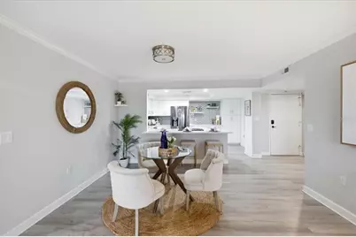 4908 38th Way S #401, Saint Petersburg, FL 33711 - Photo 11