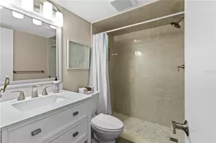 6104 Palma Del Mar Blvd S, Saint Petersburg, FL 33715 - Photo 13