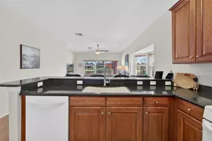 9473 Leatherwood Ave, Tampa, FL 33647 - Photo 21
