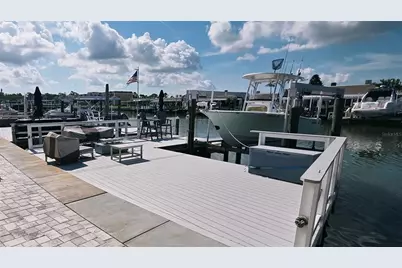 338 Boca Ciega Point Boulevard N, Saint Petersburg, FL 33708 - Photo 17