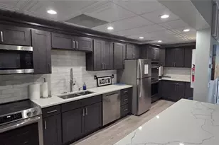 338 Boca Ciega Point Blvd N, Saint Petersburg, FL 33708 - Photo 29