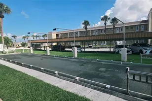 338 Boca Ciega Point Blvd N, Saint Petersburg, FL 33708 - Photo 23