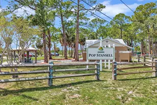 760 Soundview Dr, Palm Harbor, FL 34683 - Photo 67