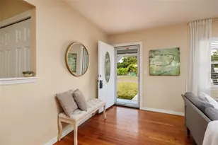 801 61st St N, Saint Petersburg, FL 33710 - Photo 3