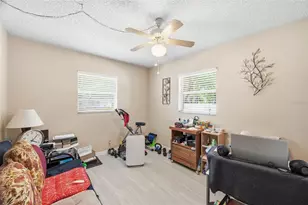 615 2nd Ave NE, Largo, FL 33770 - Photo 7
