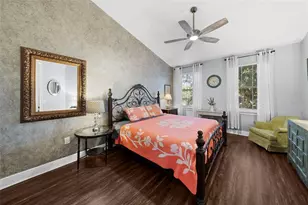 185 Banyan Bay Dr, Saint Petersburg, FL 33705 - Photo 23