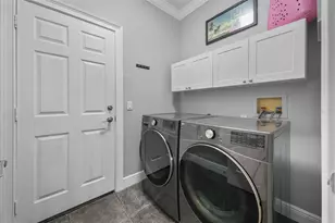 185 Banyan Bay Dr, Saint Petersburg, FL 33705 - Photo 15