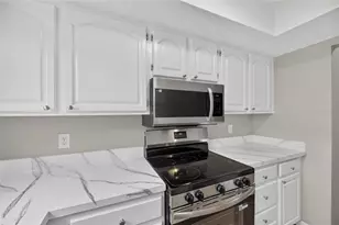 1214 Big Pine Dr, Valrico, FL 33596 - Photo 21