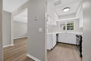 1214 Big Pine Dr, Valrico, FL 33596 - Photo 29