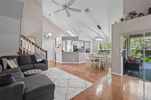 4139 Moreland Dr, Valrico, FL 33596 - Photo 9