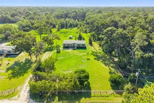 18422 Moorhaven Dr, Spring Hill, FL 34610 - Photo 23