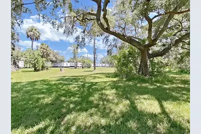 6328 Eugene Acres Lane, Gibsonton, FL 33534 - Photo 17
