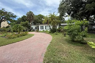 8239 26th Ave N, Saint Petersburg, FL 33710 - Photo 5