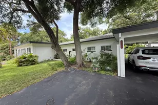 8239 26th Ave N, Saint Petersburg, FL 33710 - Photo 9