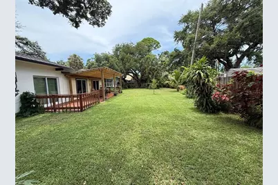 8239 26th Avenue N, Saint Petersburg, FL 33710 - Photo 13